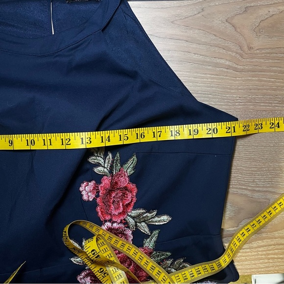 Liz Luxe by Mod Cloth Navy Sleeveless Halter Neck A Line Embroidered Dress Midi - Picture 6 of 13